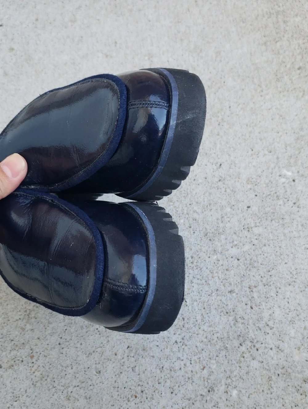 Donald Pliner Eclipse Dark Blue Patent Leather Loafers Shoes Size 6 Old Money